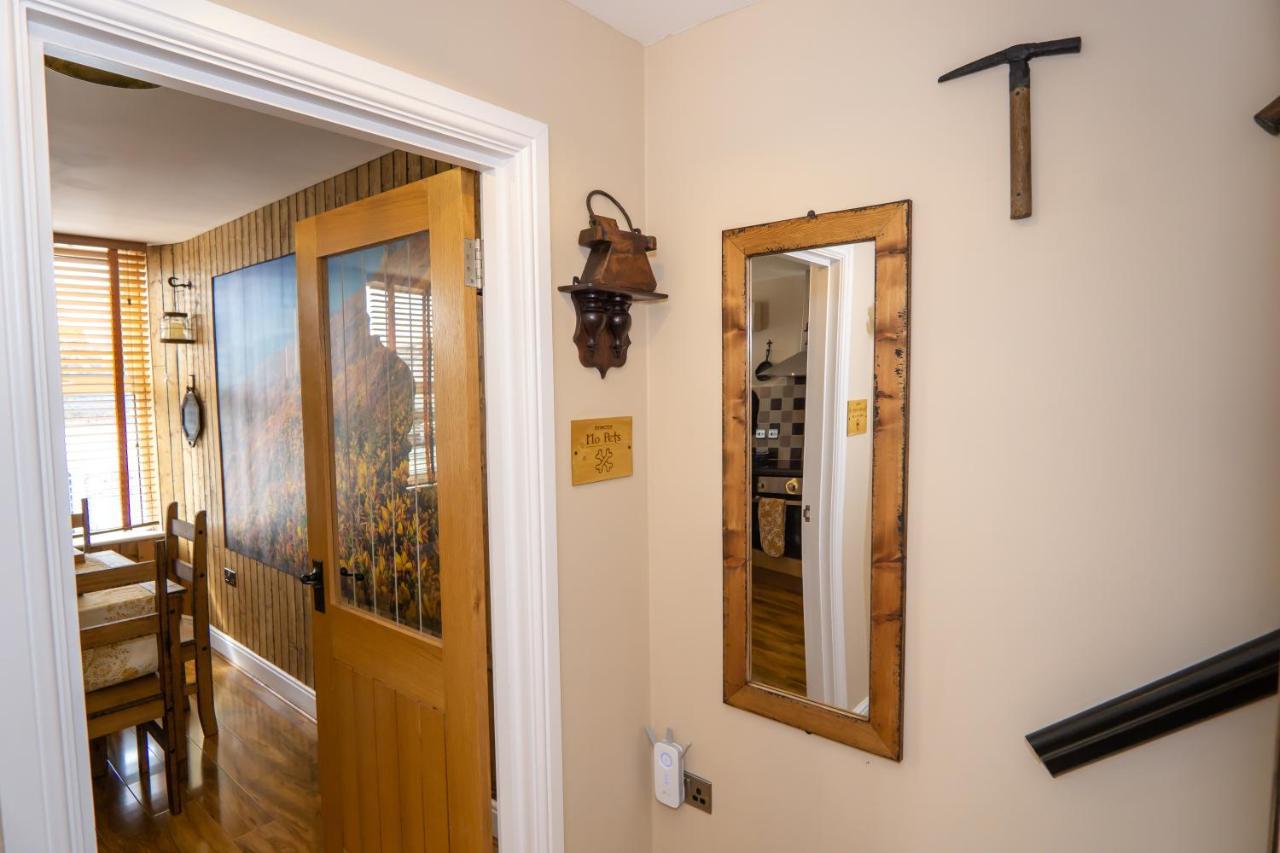 Cornish Tin Mine Themed Apartment 세인트오스틀 외부 사진