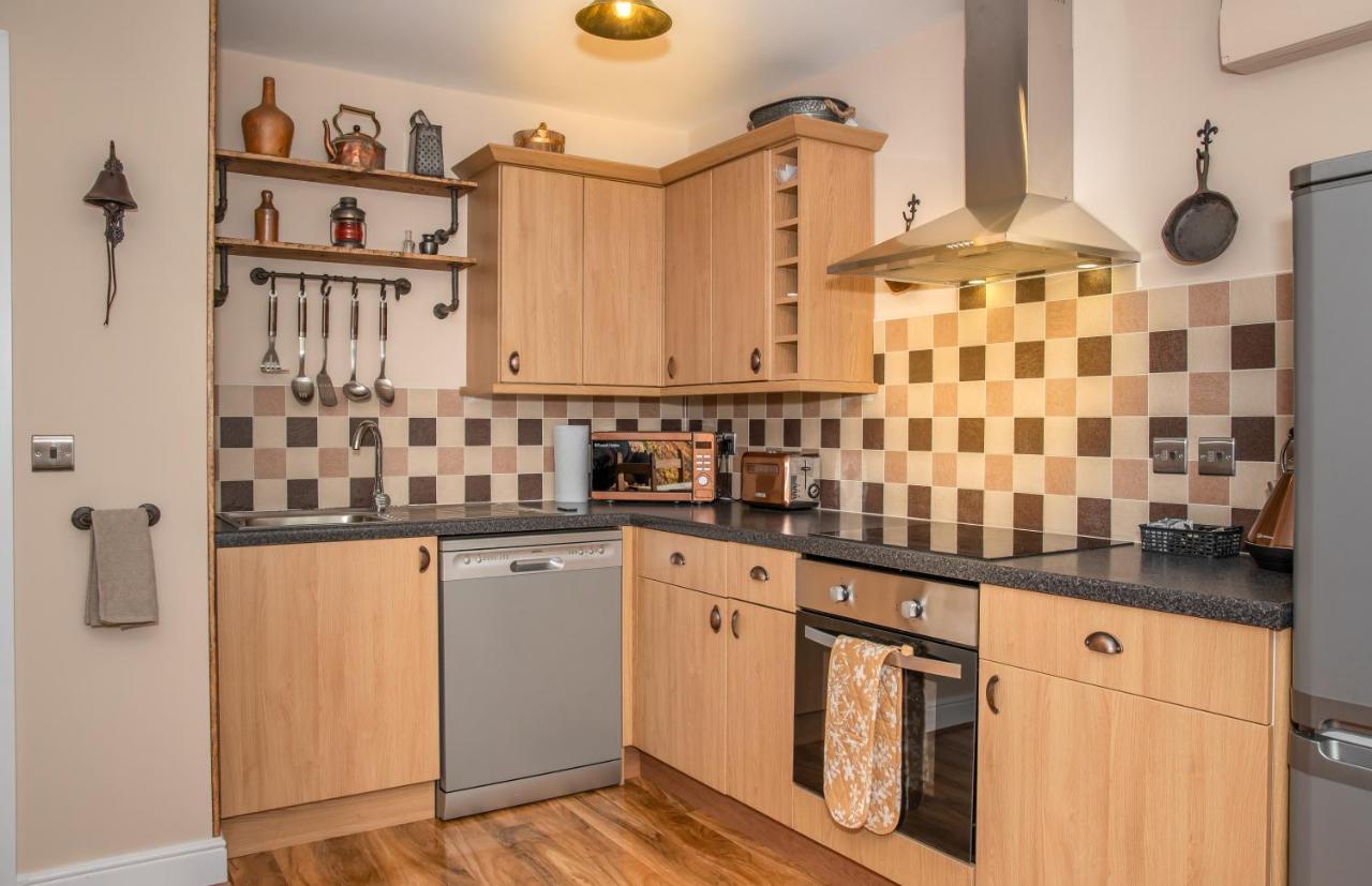 Cornish Tin Mine Themed Apartment 세인트오스틀 외부 사진