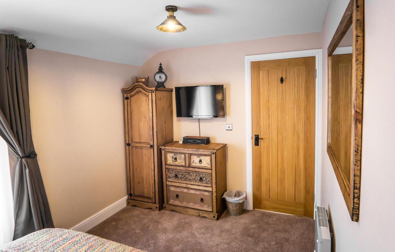 Cornish Tin Mine Themed Apartment 세인트오스틀 외부 사진