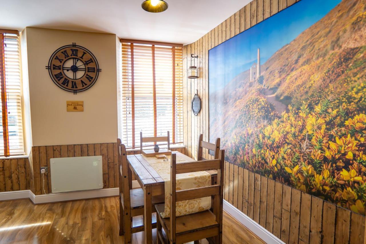 Cornish Tin Mine Themed Apartment 세인트오스틀 외부 사진