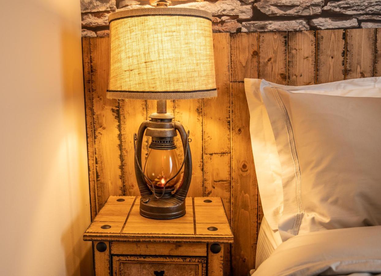 Cornish Tin Mine Themed Apartment 세인트오스틀 외부 사진